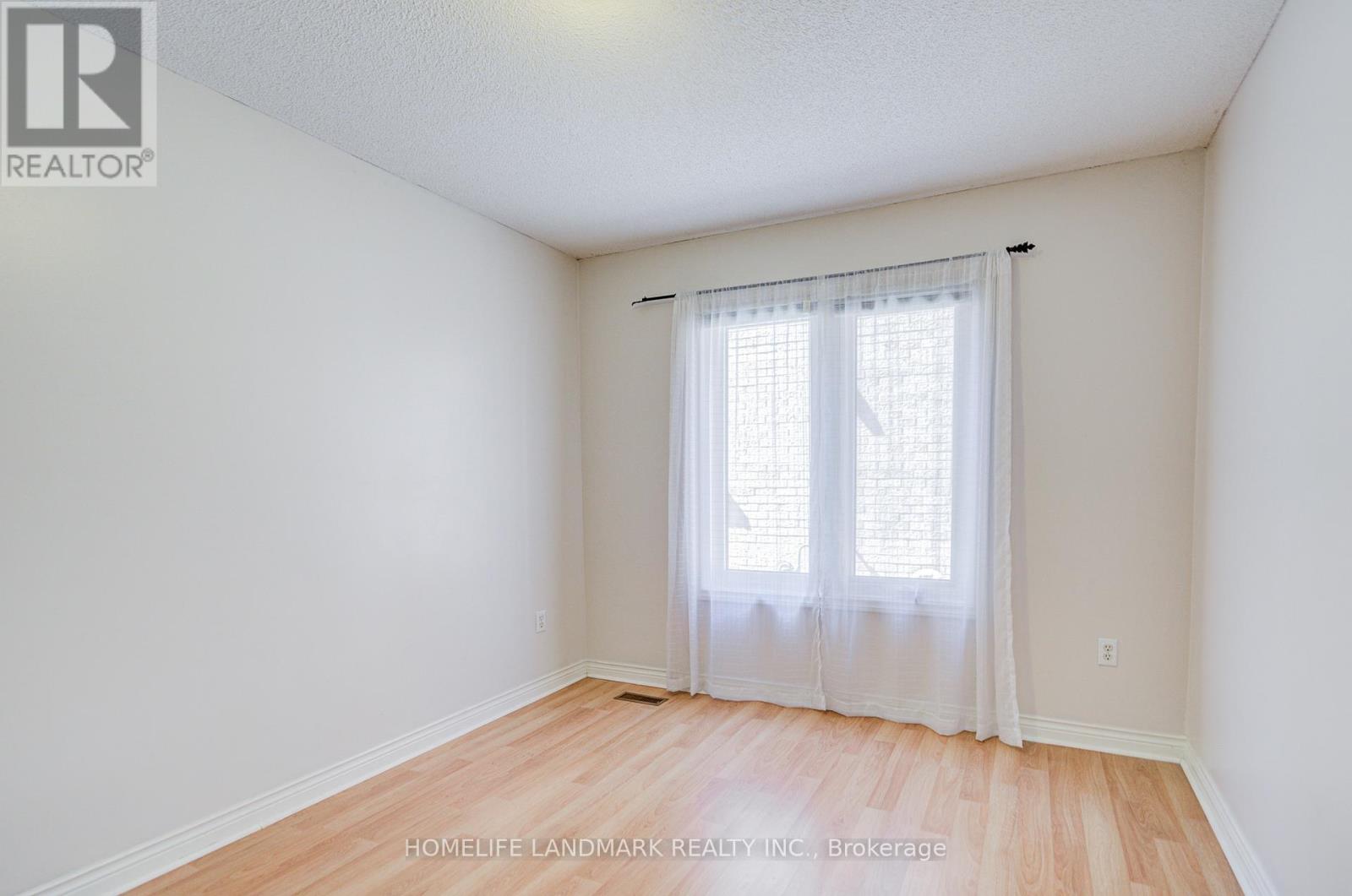1194 Fairmeadow Trail, Oakville, Ontario  L6M 2M7 - Photo 25 - W12390295