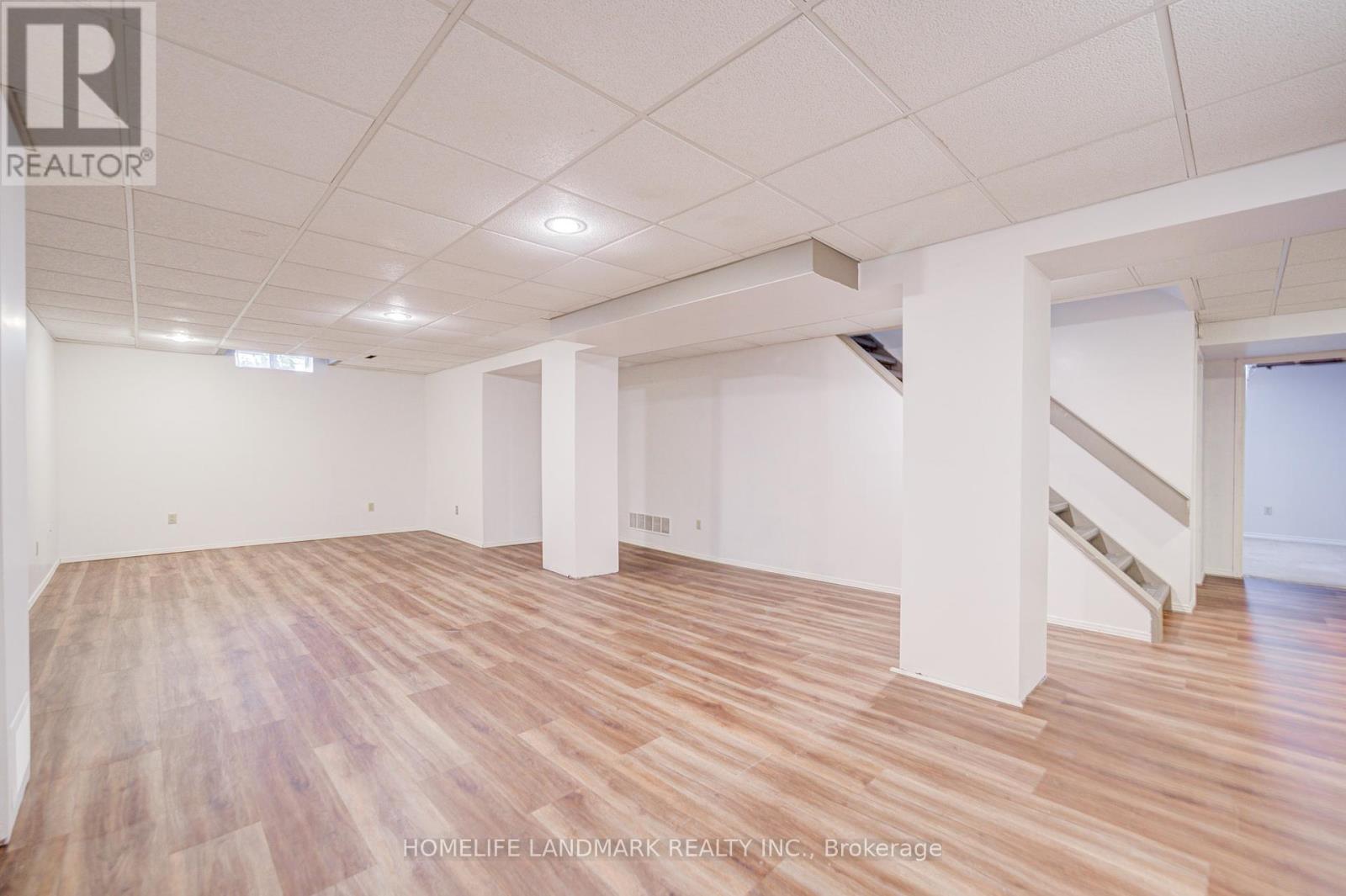 1194 Fairmeadow Trail, Oakville, Ontario  L6M 2M7 - Photo 30 - W12390295