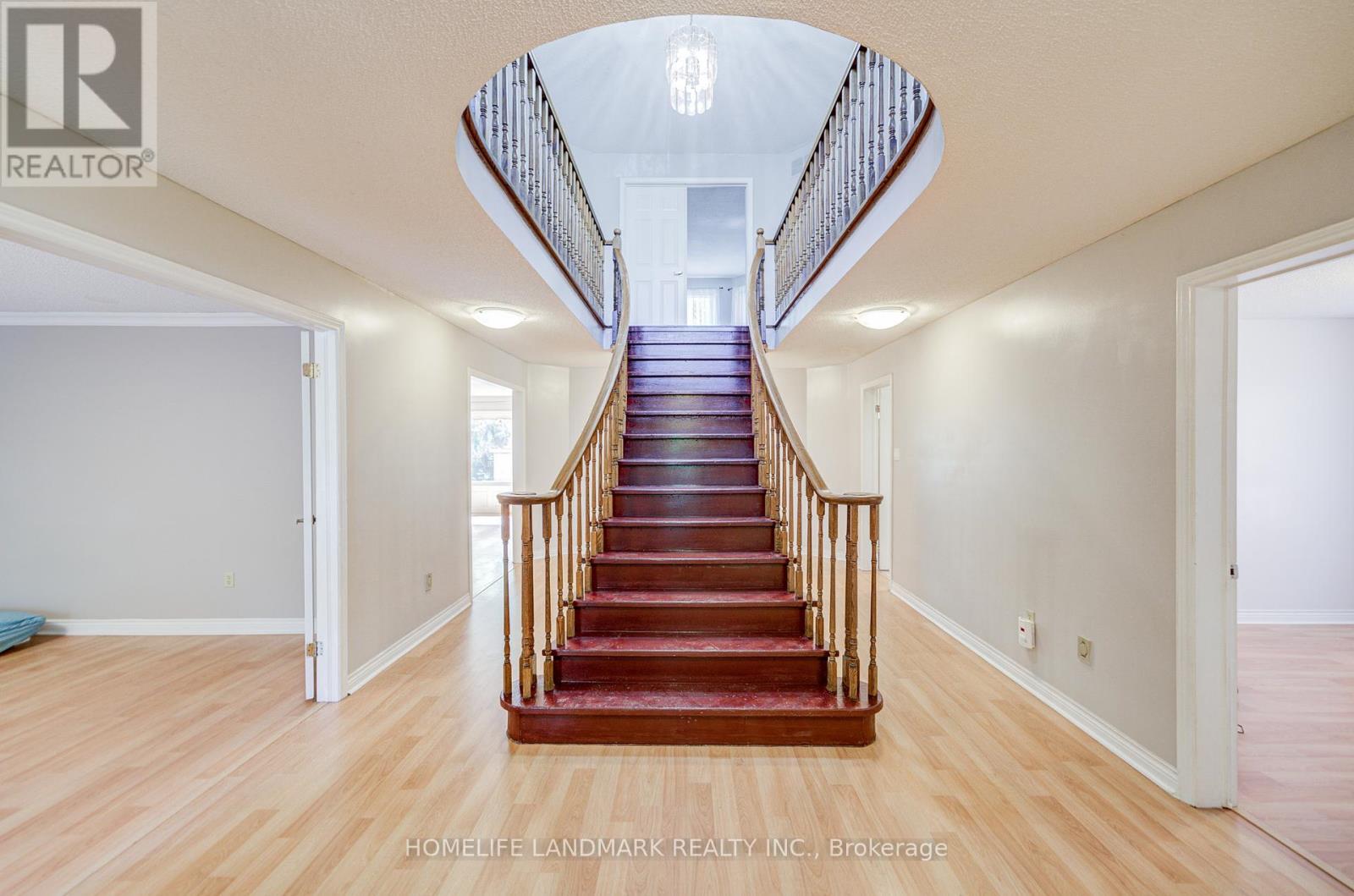 1194 Fairmeadow Trail, Oakville, Ontario  L6M 2M7 - Photo 31 - W12390295