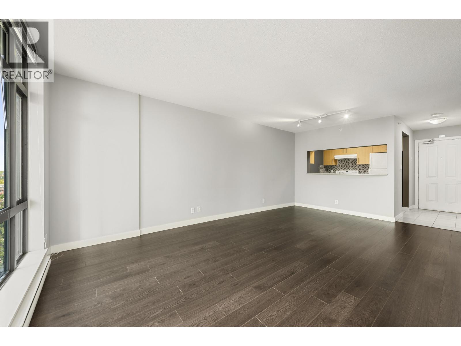 1203 3660 Vanness Avenue, Vancouver, British Columbia  V5R 6H8 - Photo 4 - R3045348