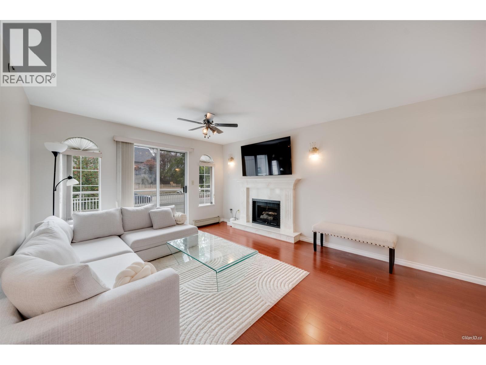 4021 Victoria Drive, Vancouver, British Columbia  V5N 4M9 - Photo 3 - R3045316