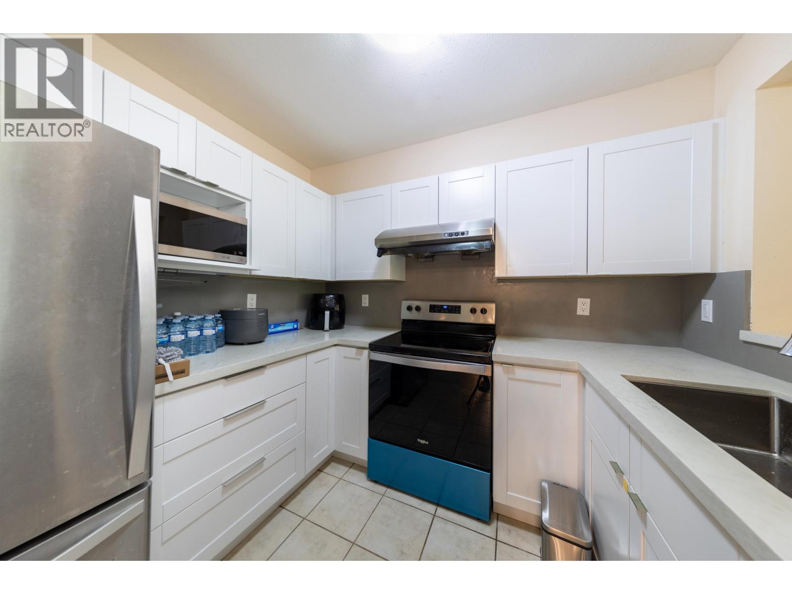 330 8880 Jones Road, Richmond, British Columbia  V6Y 3Z1 - Photo 6 - R3045171