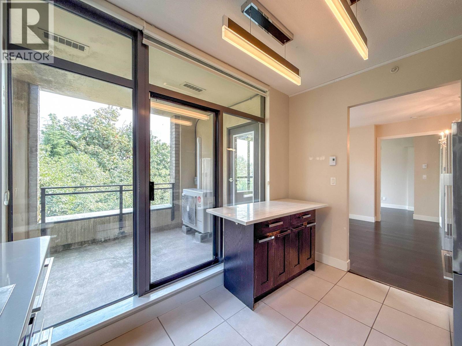 502 9300 University Crescent, Burnaby, British Columbia  V5A 4X9 - Photo 11 - R3045196