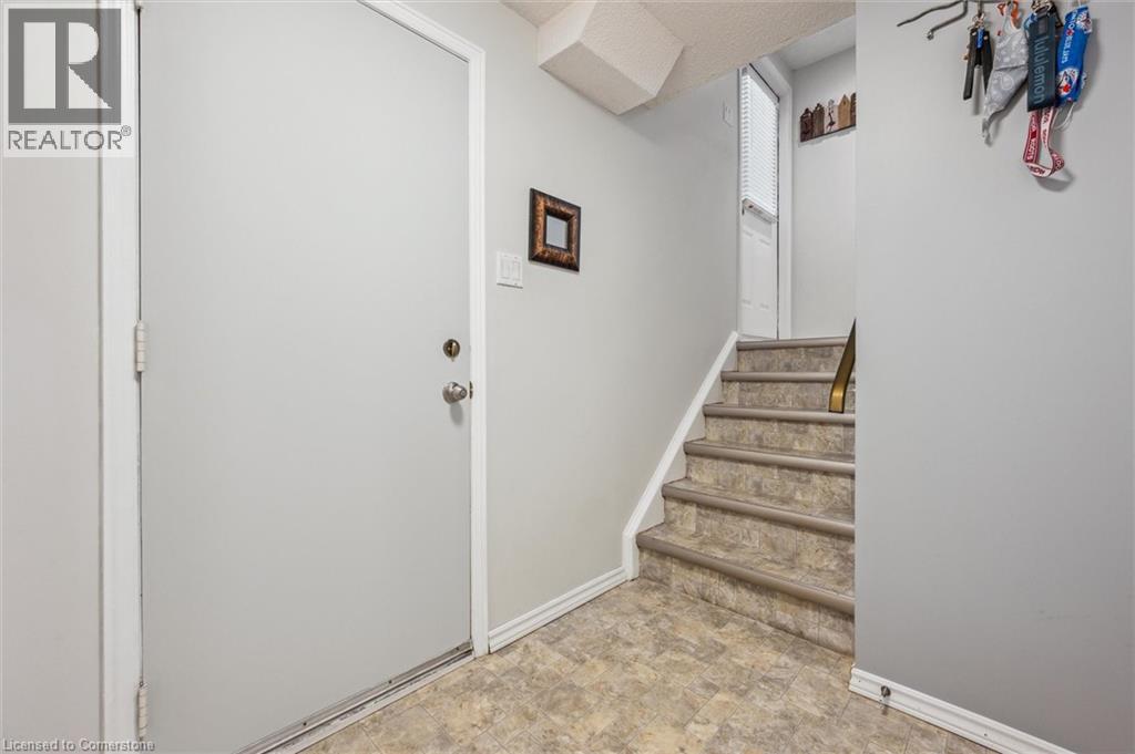 454 Beechwood Place Unit# 4, Waterloo, Ontario  N2T 1Y8 - Photo 27 - 40756489