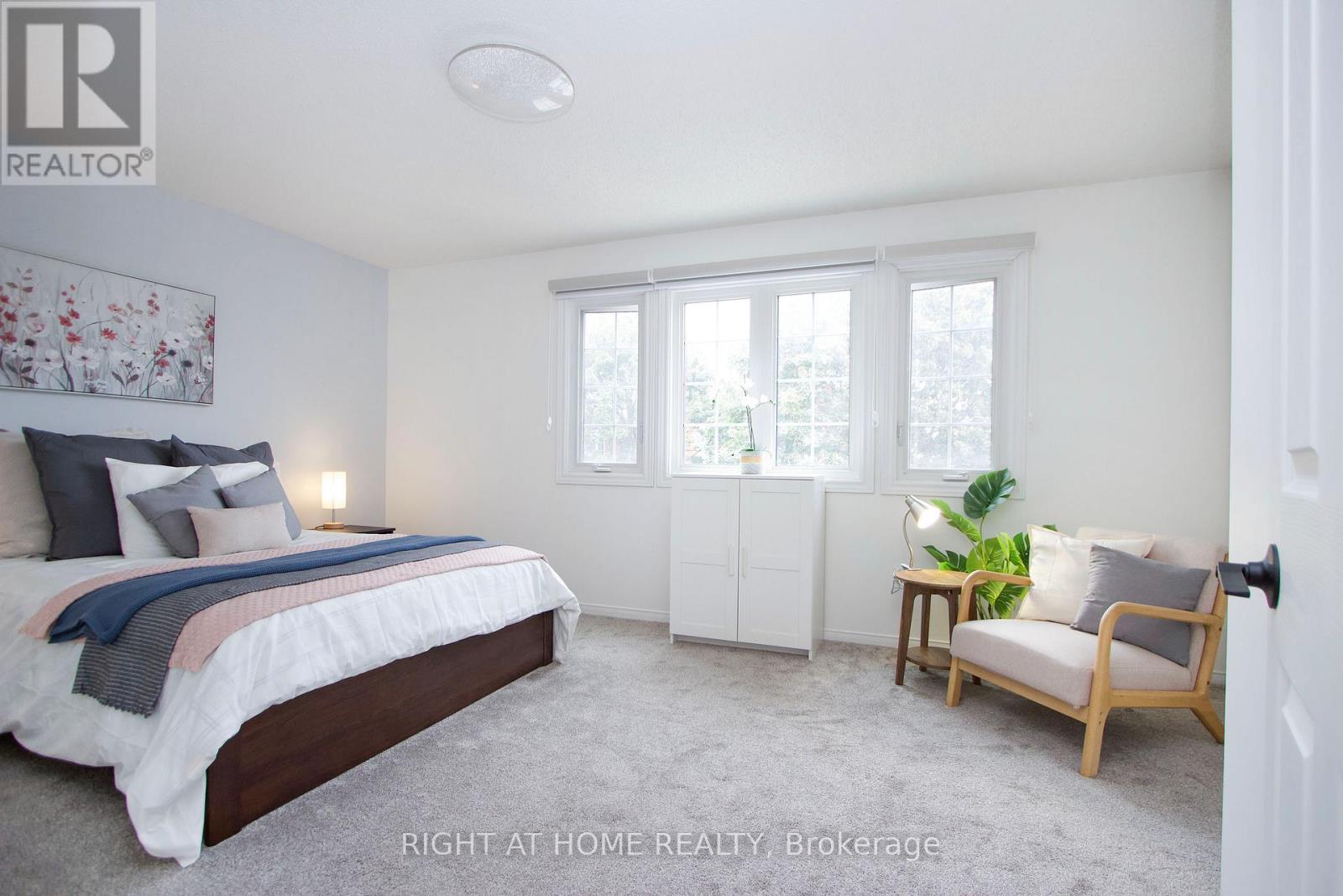 204 - 10 Bassett Boulevard, Whitby, Ontario L1N 9C8 - Photo 20 - E12390356