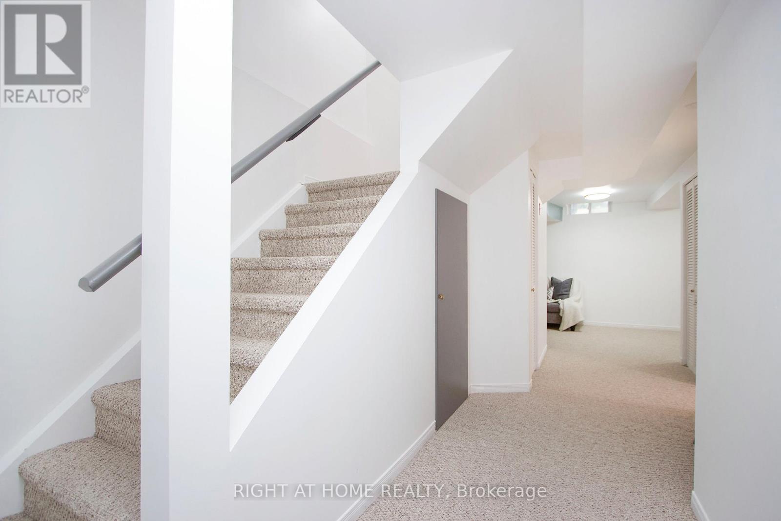 204 - 10 Bassett Boulevard, Whitby, Ontario L1N 9C8 - Photo 26 - E12390356