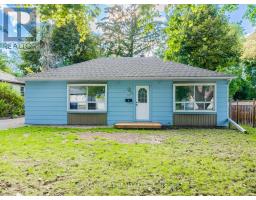 58 Howard Road, Newmarket (Huron Heights-Leslie Valley), Ca