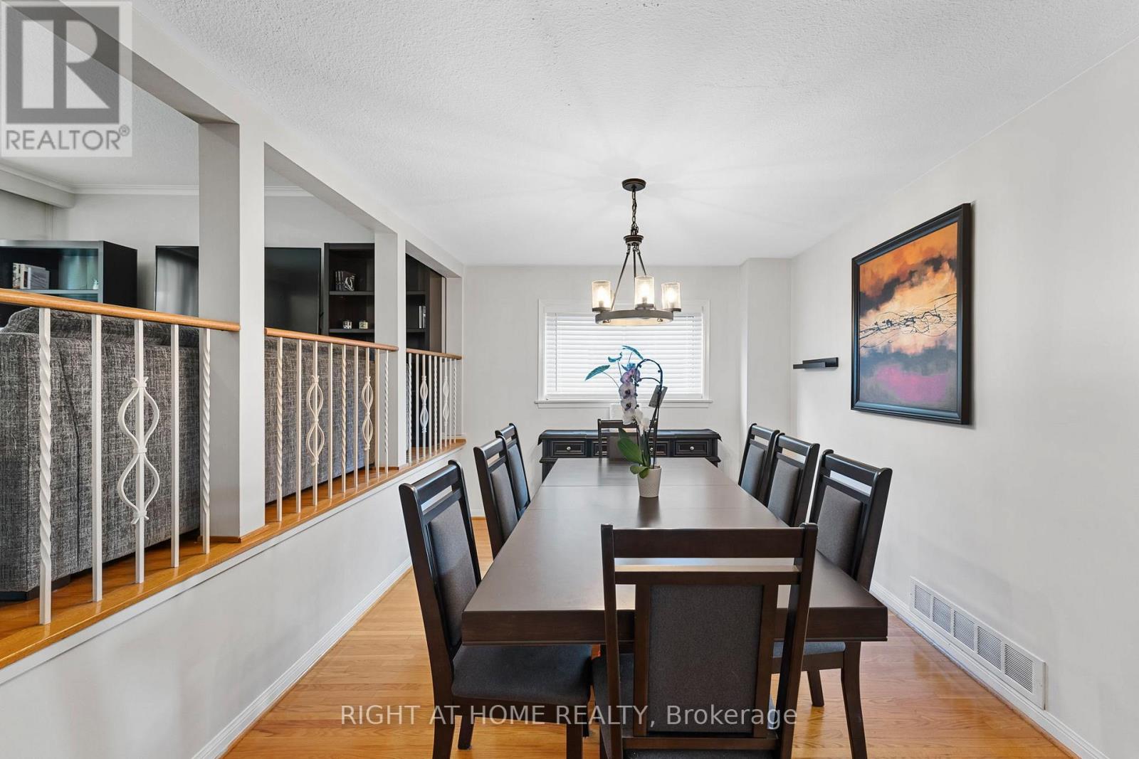 19 Dunsany Crescent, Toronto, Ontario  M9R 3W7 - Photo 12 - W12390365