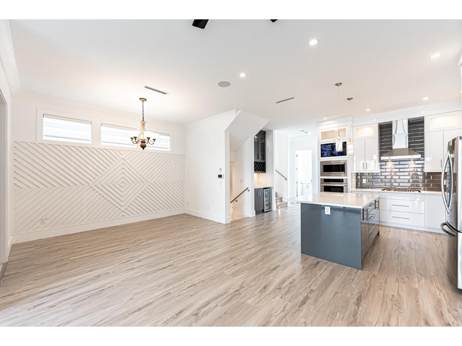 16737 16th Avenue, Surrey, British Columbia  V3Z 0T3 - Photo 5 - R3045108