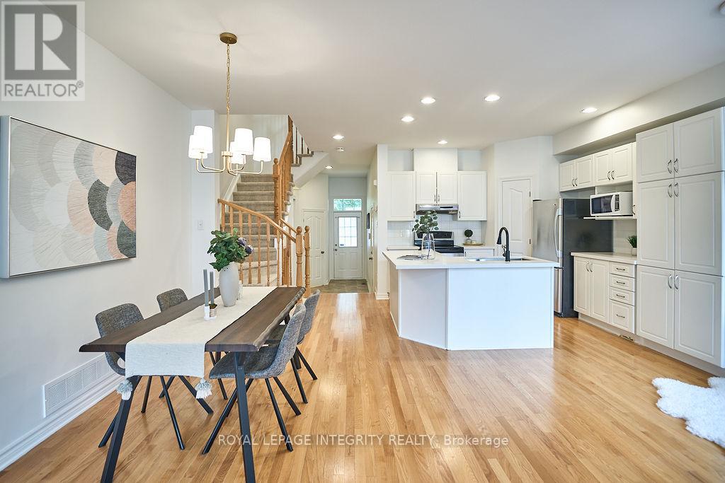 221 Badgeley Avenue, Ottawa, Ontario  K2T 0A4 - Photo 15 - X12390376