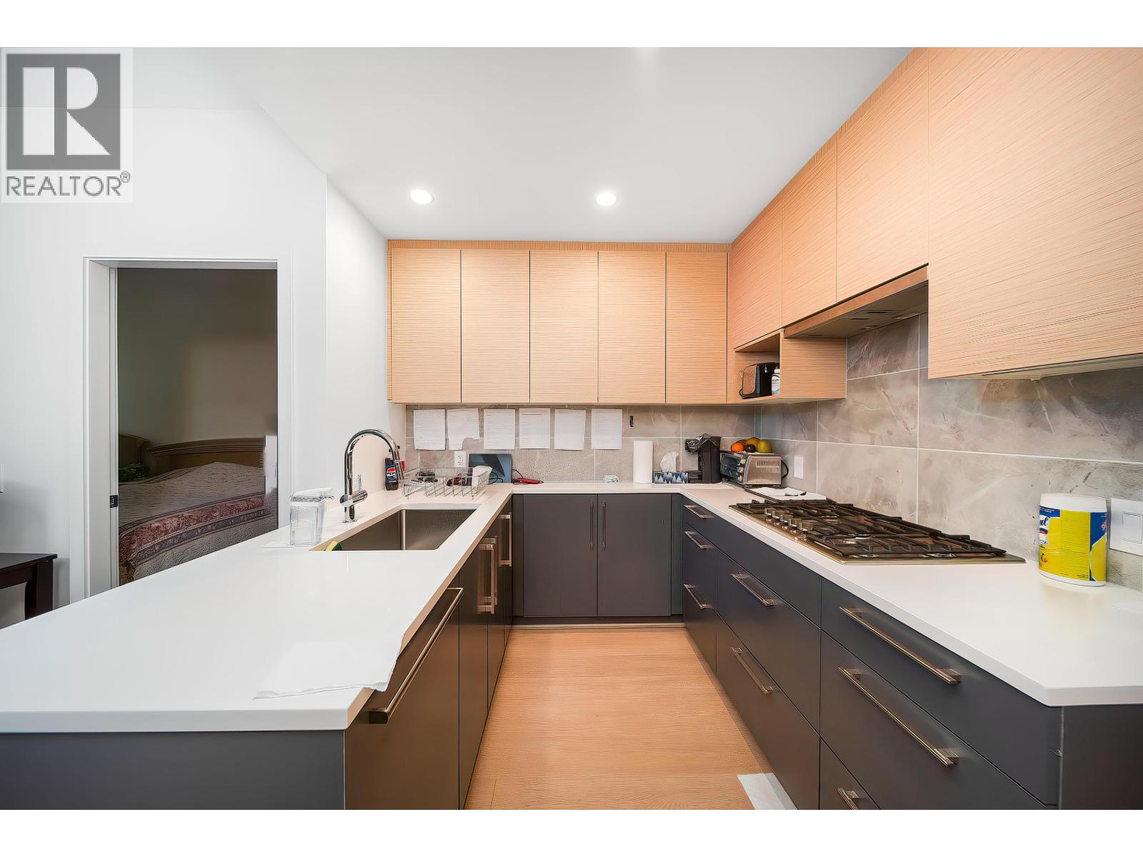 505 8888 Osler Street, Vancouver, British Columbia  V6P 4G2 - Photo 3 - R3044832