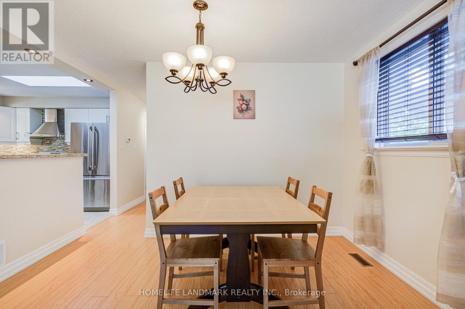 138 Osborne Crescent, Oakville (Cp College Park), Ontario  L6H 1G1 - Photo 23 - W12390381