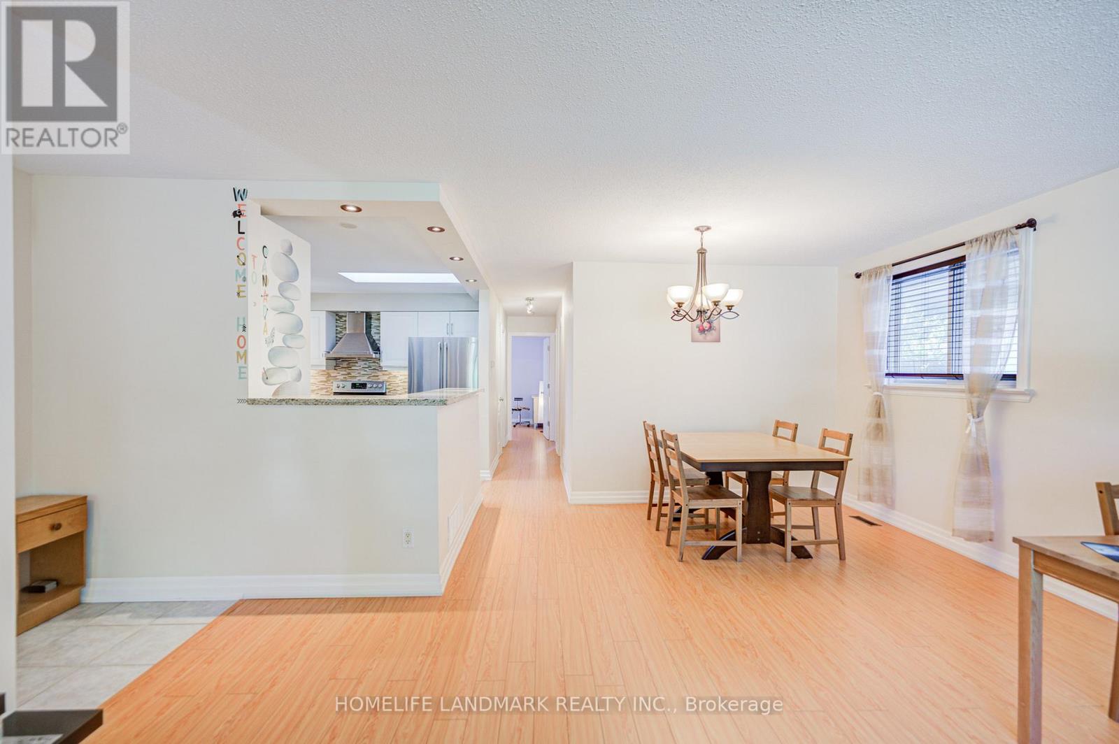 138 Osborne Crescent, Oakville (Cp College Park), Ontario  L6H 1G1 - Photo 26 - W12390381