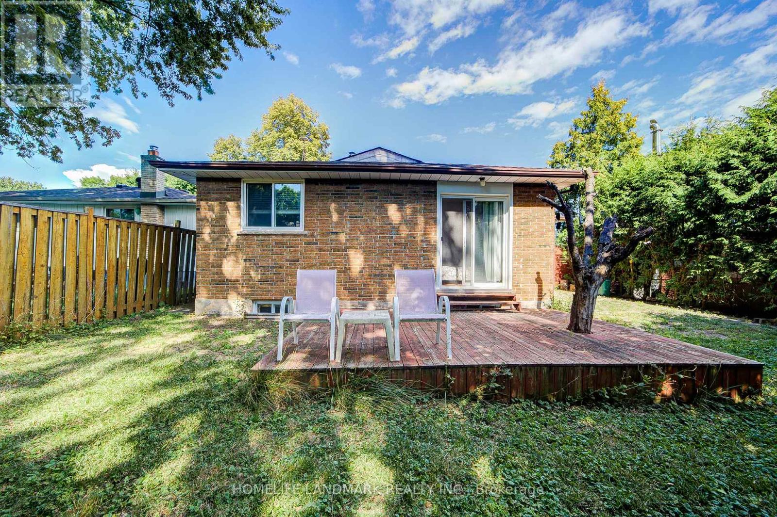 138 Osborne Crescent, Oakville (Cp College Park), Ontario  L6H 1G1 - Photo 33 - W12390381