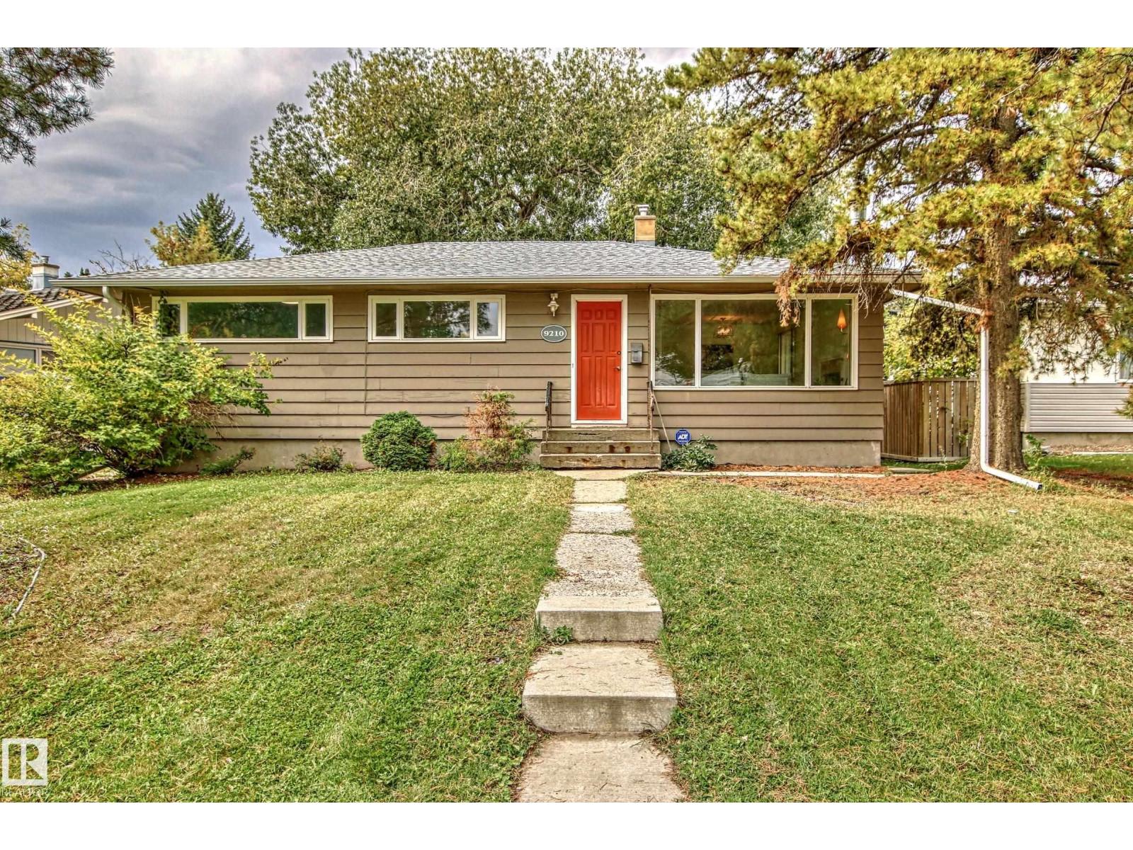 9210 157 ST NW, Edmonton, Alberta