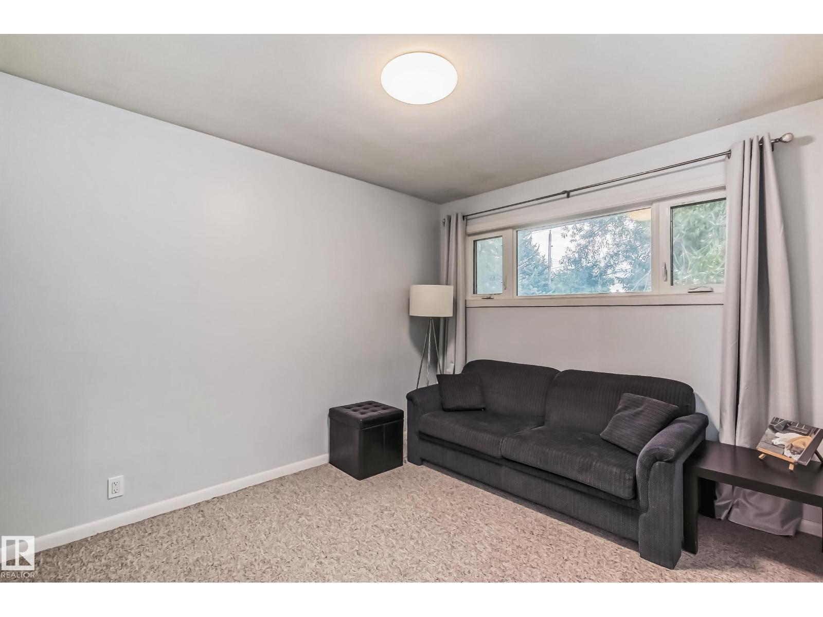 9210 157 St Nw, Edmonton, Alberta  T5R 2B1 - Photo 12 - E4456828