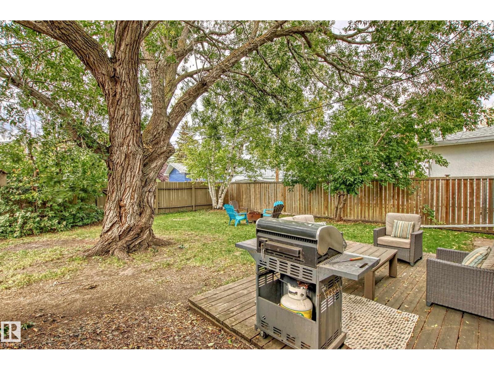 9210 157 St Nw, Edmonton, Alberta  T5R 2B1 - Photo 23 - E4456828