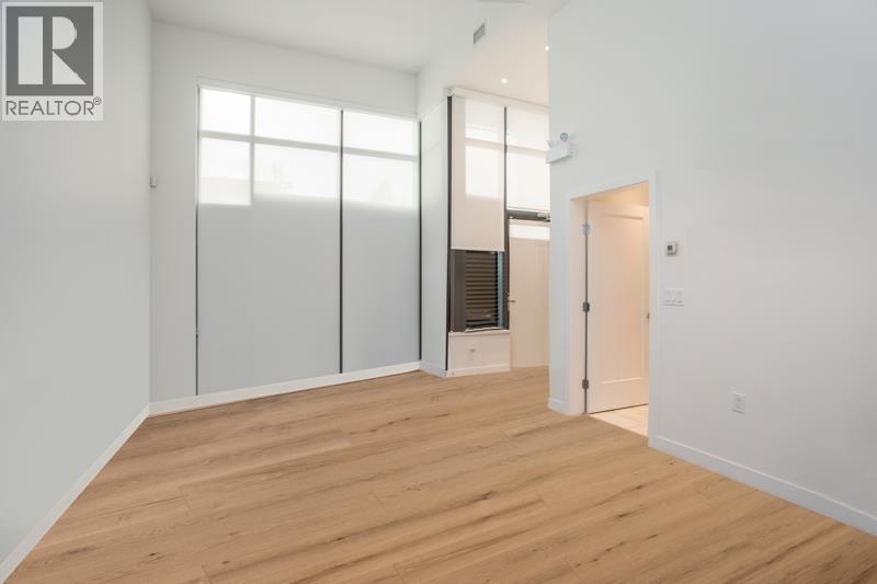 4983 Imperial Street, Burnaby, British Columbia  V5H 0J8 - Photo 10 - C8071817