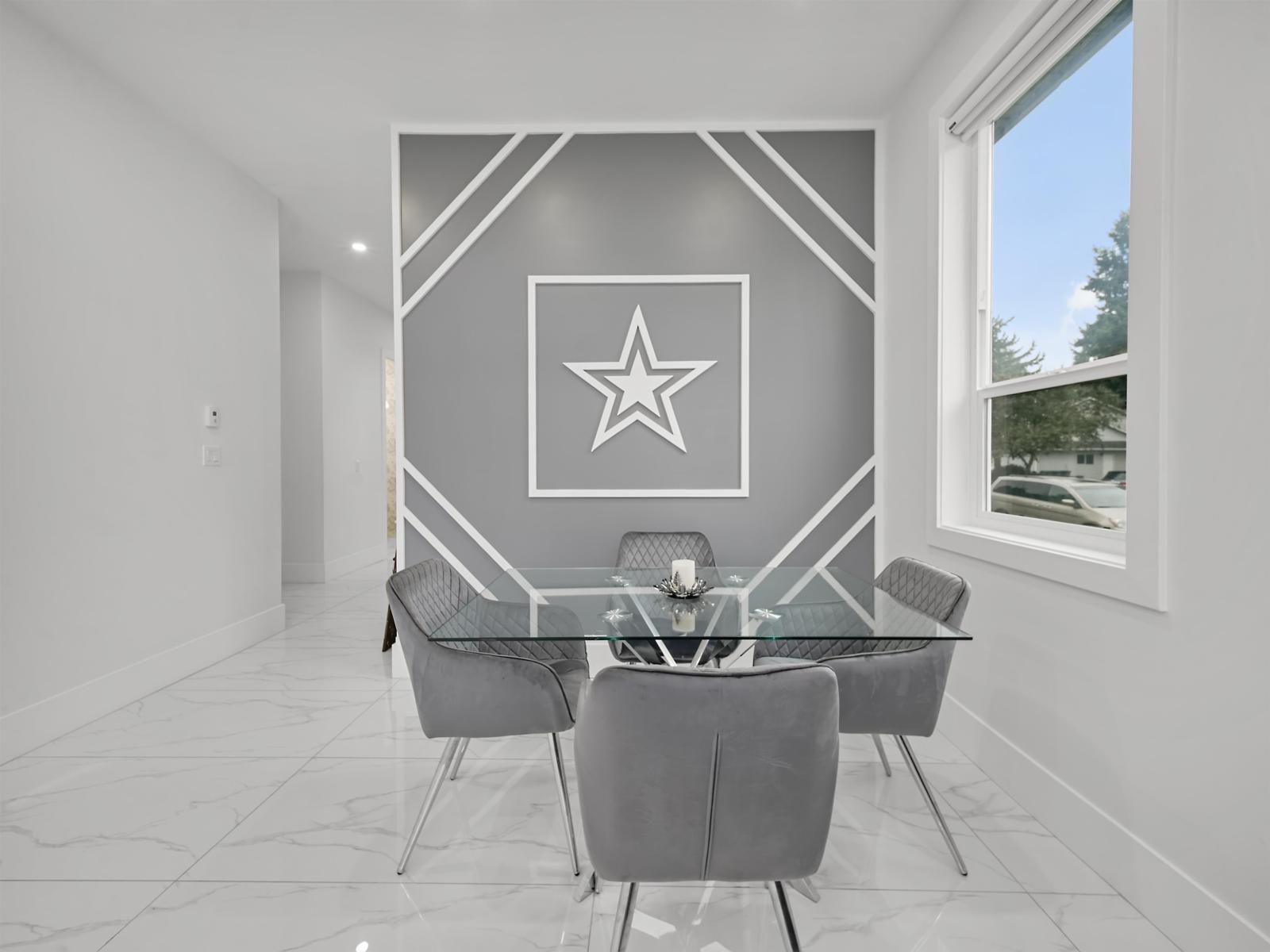 16158 96b Avenue, Surrey, British Columbia  V4N 5X2 - Photo 3 - R3044920