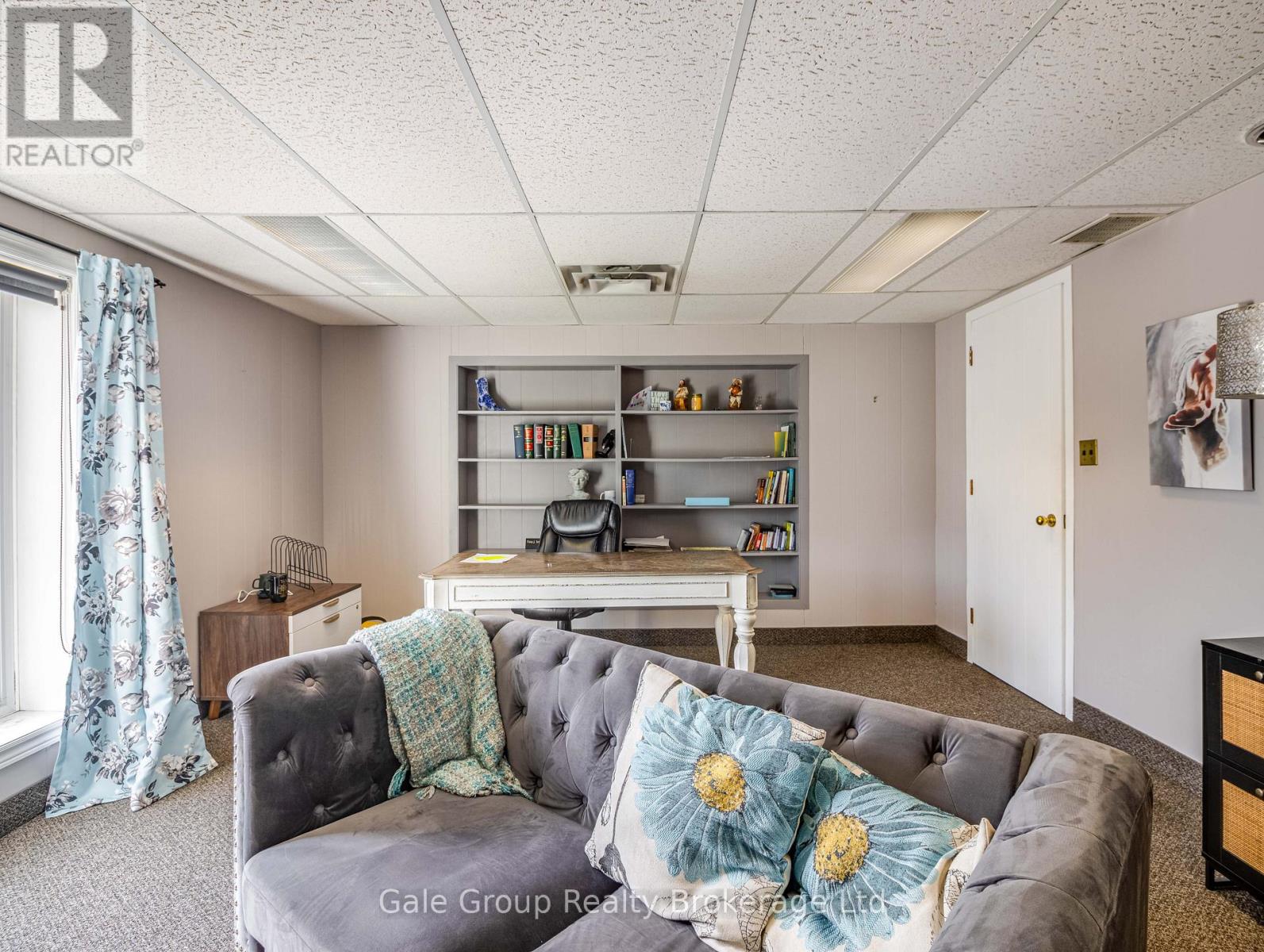 5 Wellington Street, Woodstock, Ontario  N4S 6P1 - Photo 5 - X12390415