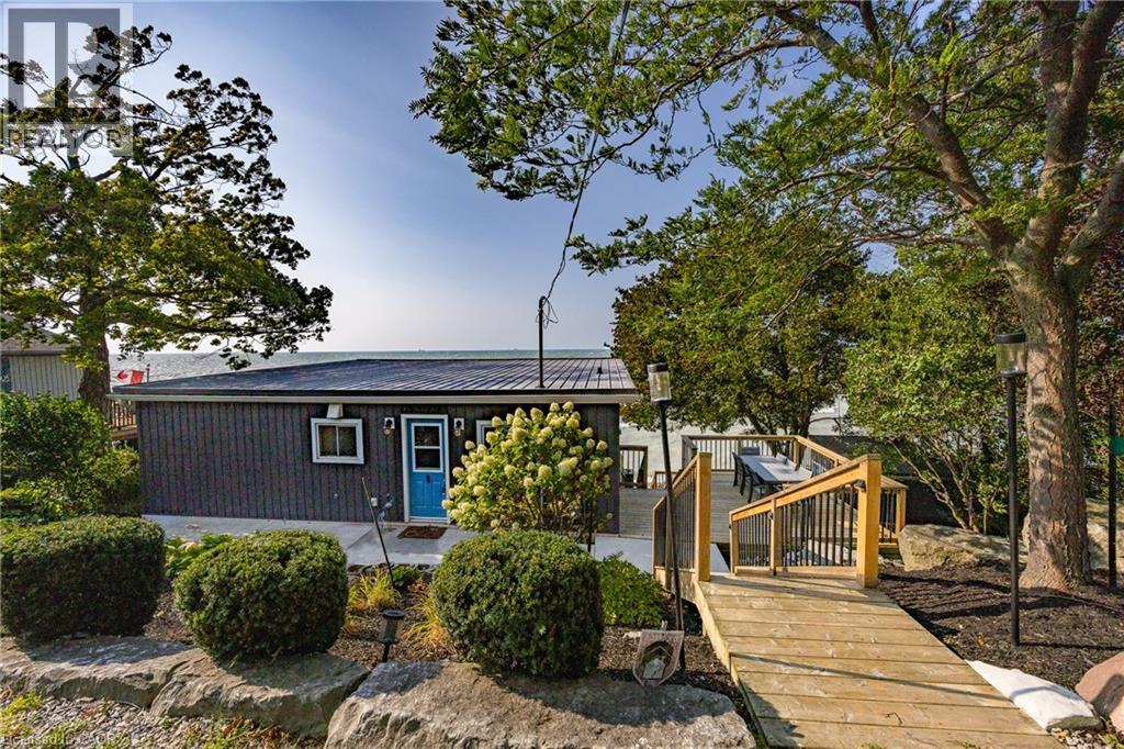 16 Snider Crescent, Port Dover, Ontario  N0A 1N3 - Photo 2 - 40766190