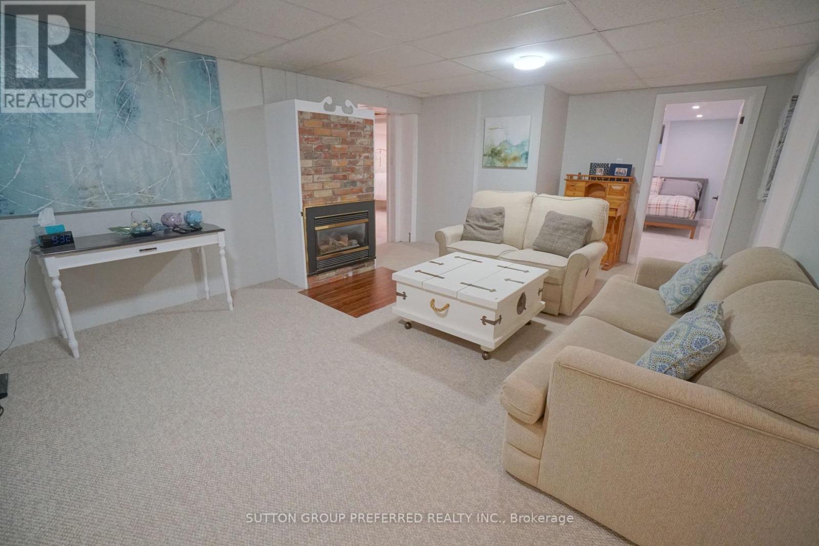 7 Metamora Crescent, London North, Ontario  N6G 1R2 - Photo 34 - X12390429