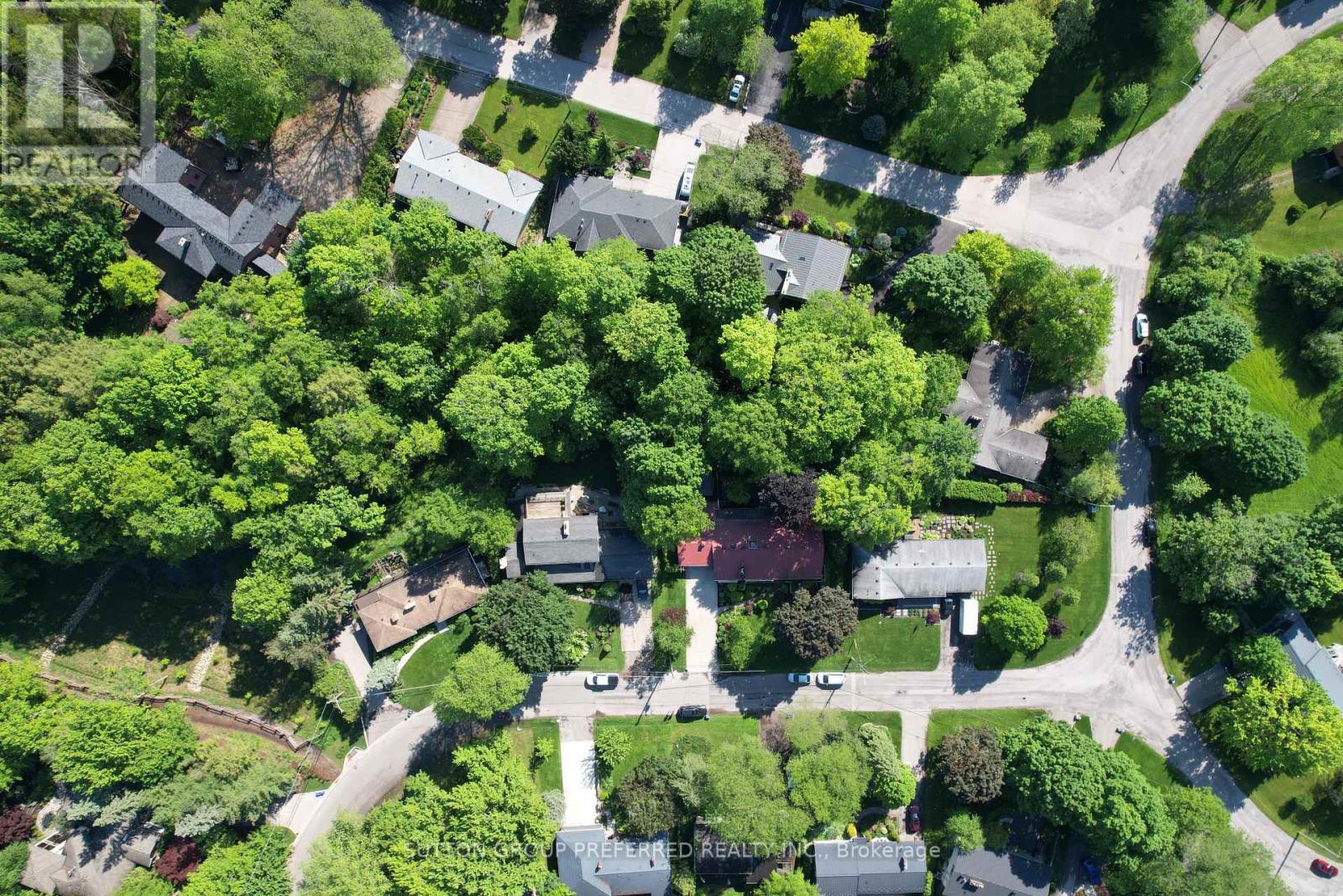 7 Metamora Crescent, London North, Ontario  N6G 1R2 - Photo 49 - X12390429