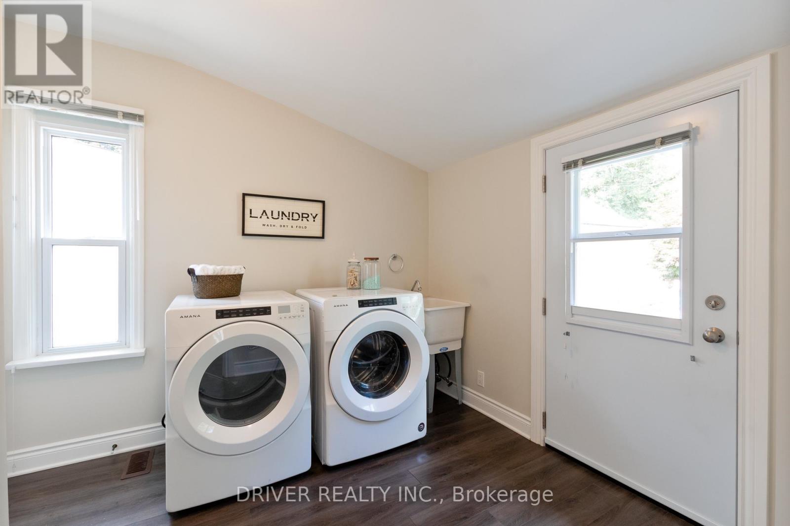 91 Malakoff Street, St. Thomas, Ontario  N5P 1M3 - Photo 15 - X12390444