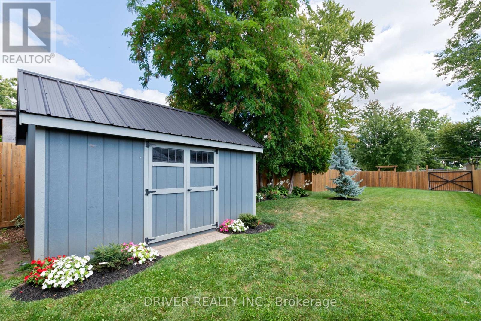 91 Malakoff Street, St. Thomas, Ontario  N5P 1M3 - Photo 19 - X12390444