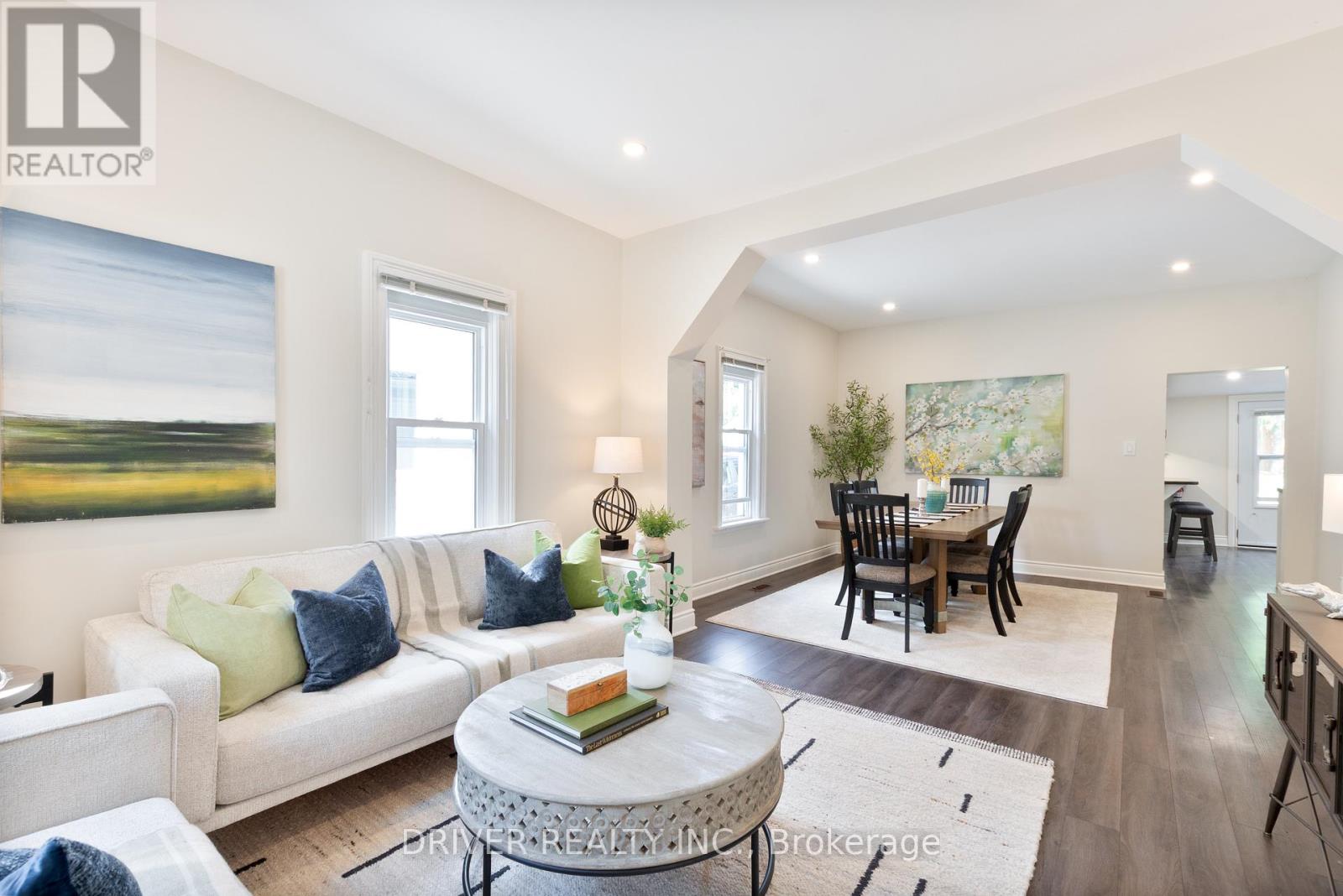 91 Malakoff Street, St. Thomas, Ontario  N5P 1M3 - Photo 3 - X12390444