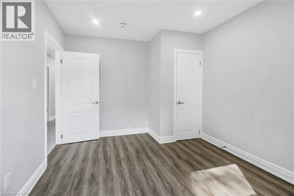 220 Grenfell Street, Hamilton, Ontario  L8H 3J7 - Photo 22 - 40767592