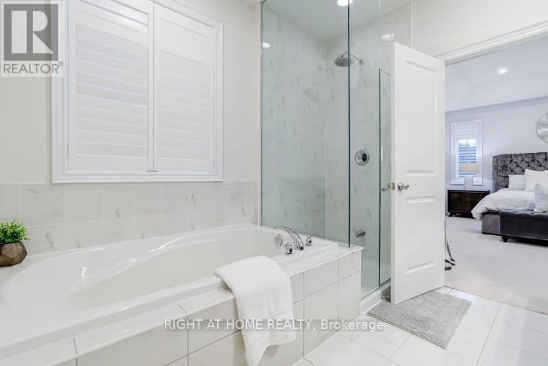 12 Labriola Court, Whitby (Taunton North), Ontario  L1R 0N1 - Photo 30 - E12390411
