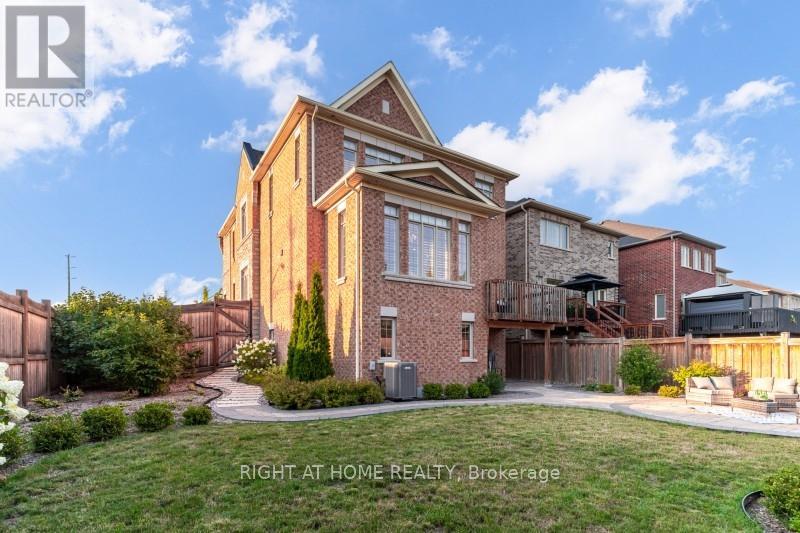 12 Labriola Court, Whitby (Taunton North), Ontario  L1R 0N1 - Photo 43 - E12390411