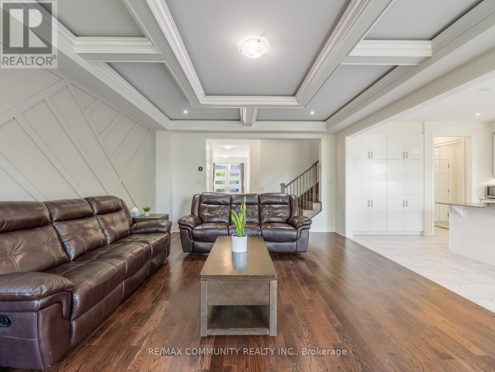 80 Barkerville Drive, Whitby (Lynde Creek), Ontario  L1P 0L8 - Photo 11 - E12390422