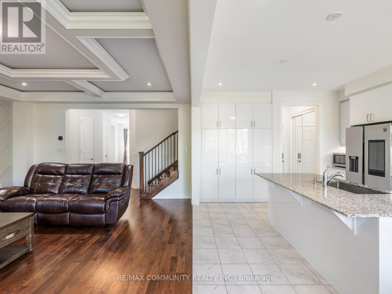 80 Barkerville Drive, Whitby (Lynde Creek), Ontario  L1P 0L8 - Photo 16 - E12390422