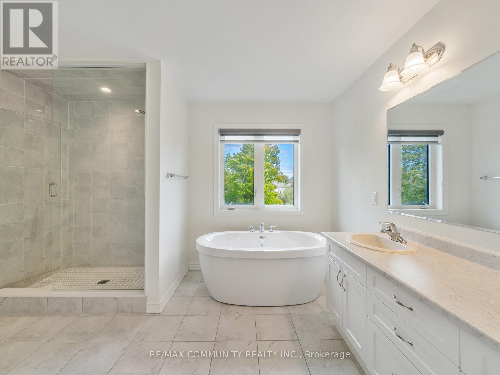 80 Barkerville Drive, Whitby (Lynde Creek), Ontario  L1P 0L8 - Photo 29 - E12390422