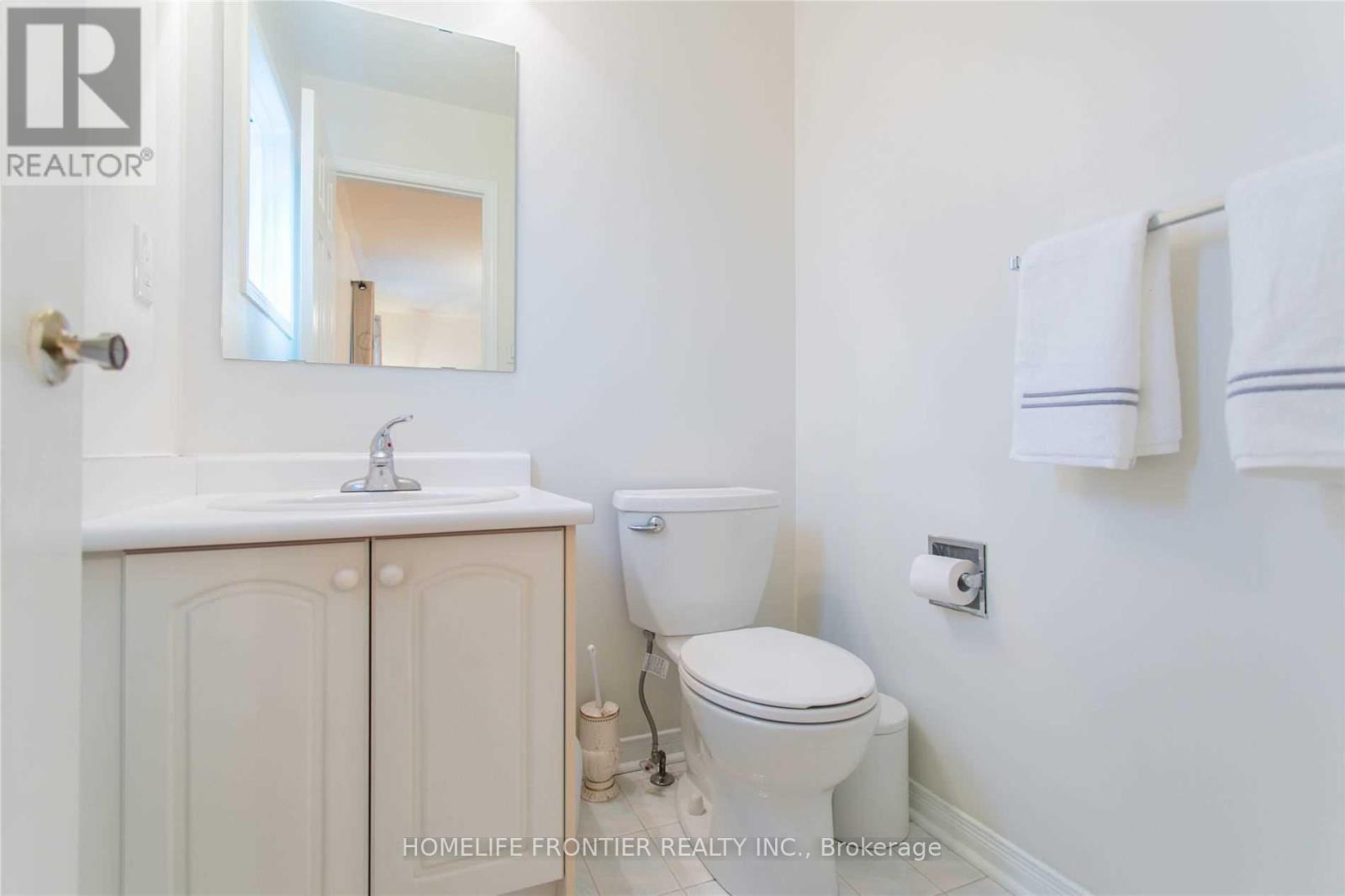 479 Blackstock Road, Newmarket, Ontario  L3Y 8H6 - Photo 29 - N12390389