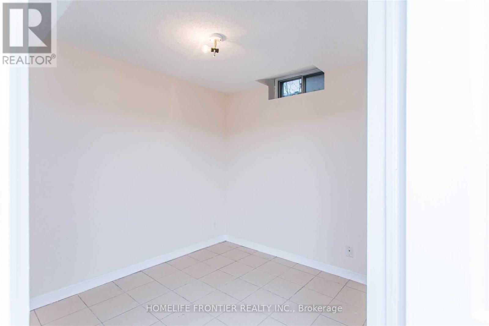 479 Blackstock Road, Newmarket, Ontario  L3Y 8H6 - Photo 33 - N12390389