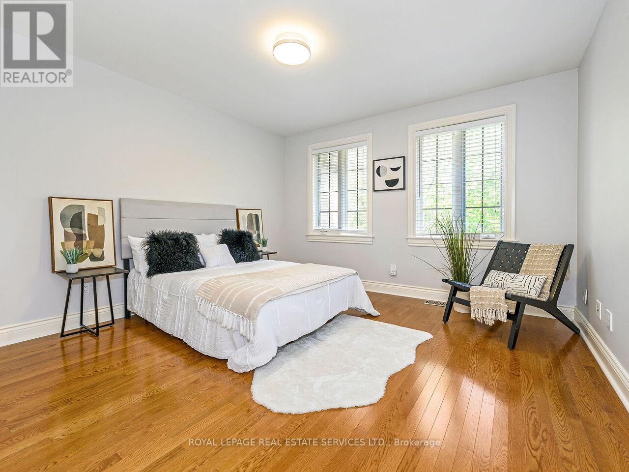 37 Maydolph Road, Toronto, Ontario  M9B 1V9 - Photo 23 - W12390428