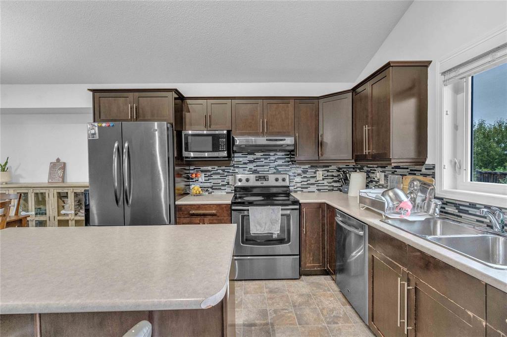 138 Tychonick Bay, Winnipeg, Manitoba  R3W 0C2 - Photo 13 - 202522499