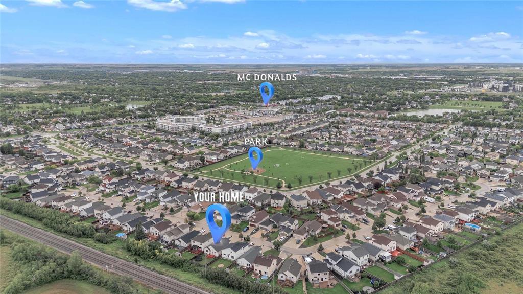 138 Tychonick Bay, Winnipeg, Manitoba  R3W 0C2 - Photo 3 - 202522499