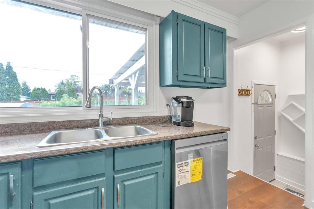 1401 Hoka Street, Winnipeg, Manitoba  R2C 2V8 - Photo 17 - 202522588