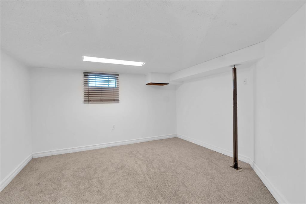 1401 Hoka Street, Winnipeg, Manitoba  R2C 2V8 - Photo 29 - 202522588