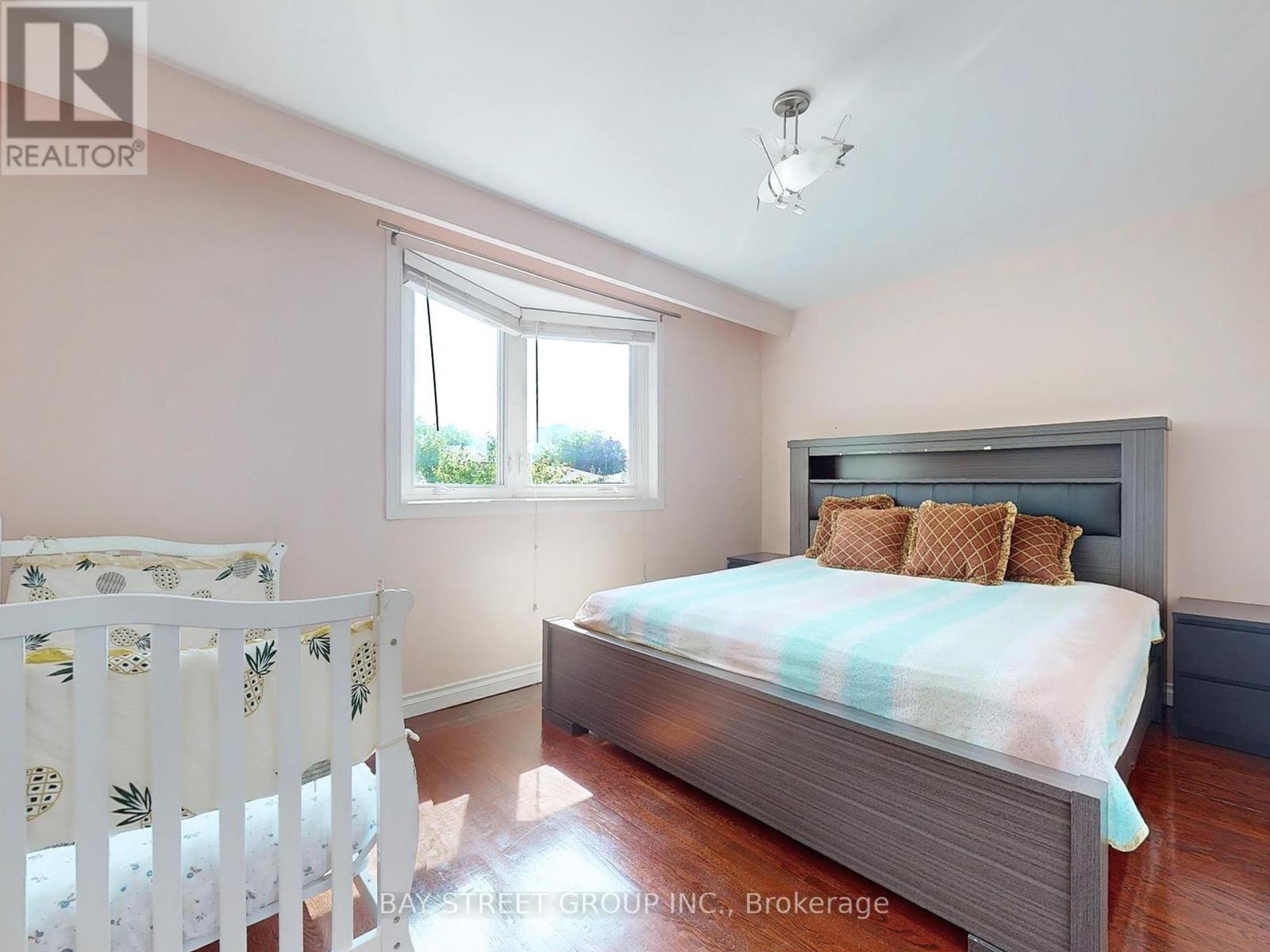 69 Fairglen Avenue, Toronto (L'amoreaux), Ontario  M1T 1G8 - Photo 23 - E12390445