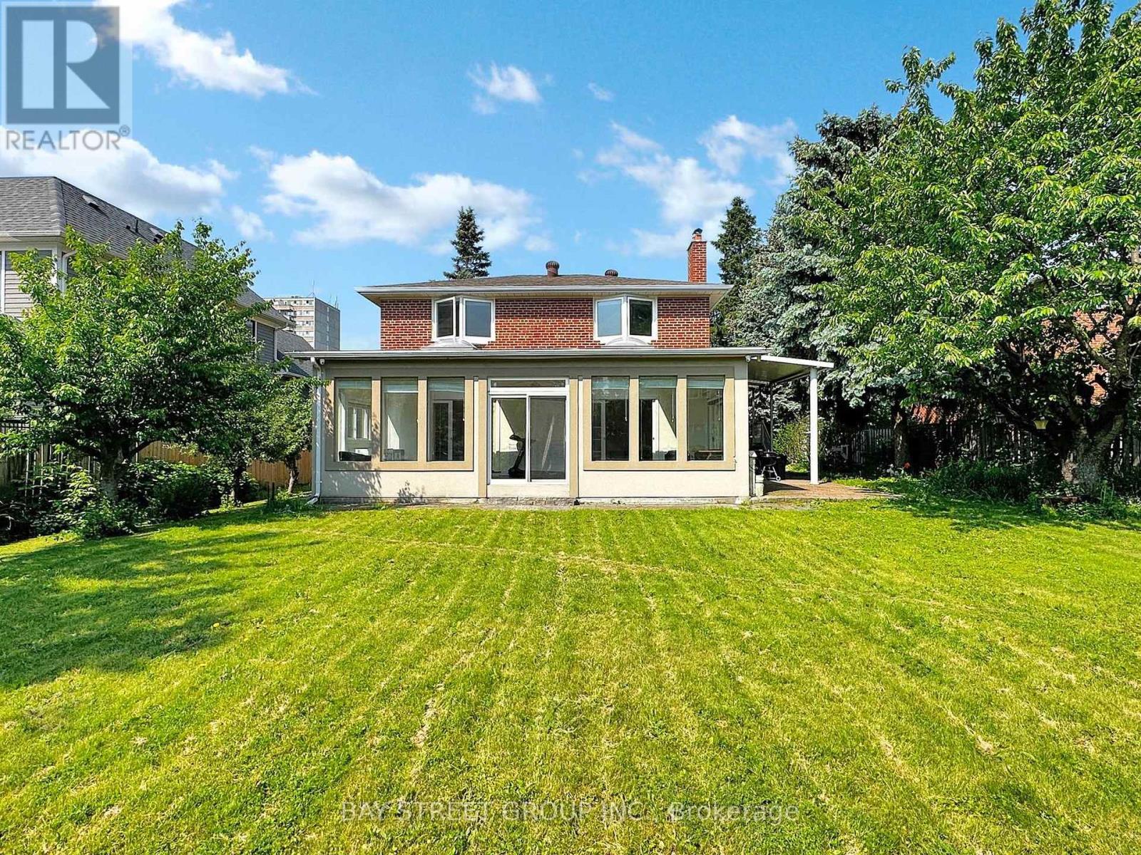 69 Fairglen Avenue, Toronto (L'amoreaux), Ontario  M1T 1G8 - Photo 31 - E12390445