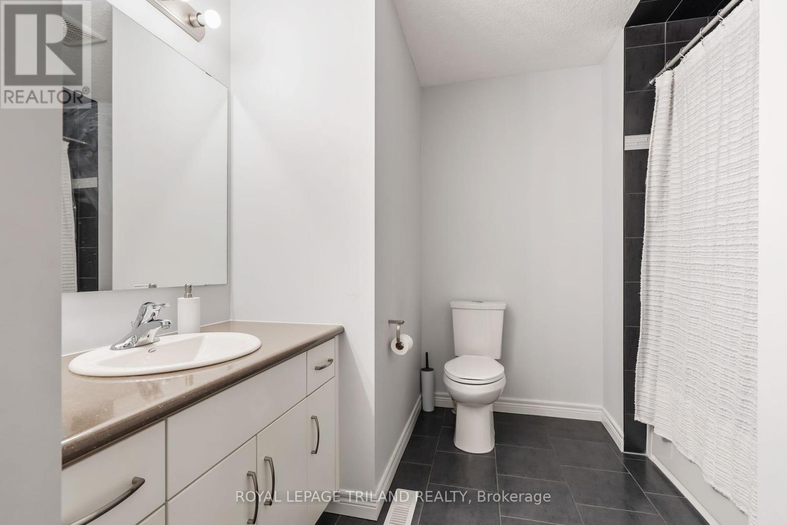 50 - 1220 Riverbend Road, London South, Ontario  N6K 0G5 - Photo 22 - X12390465