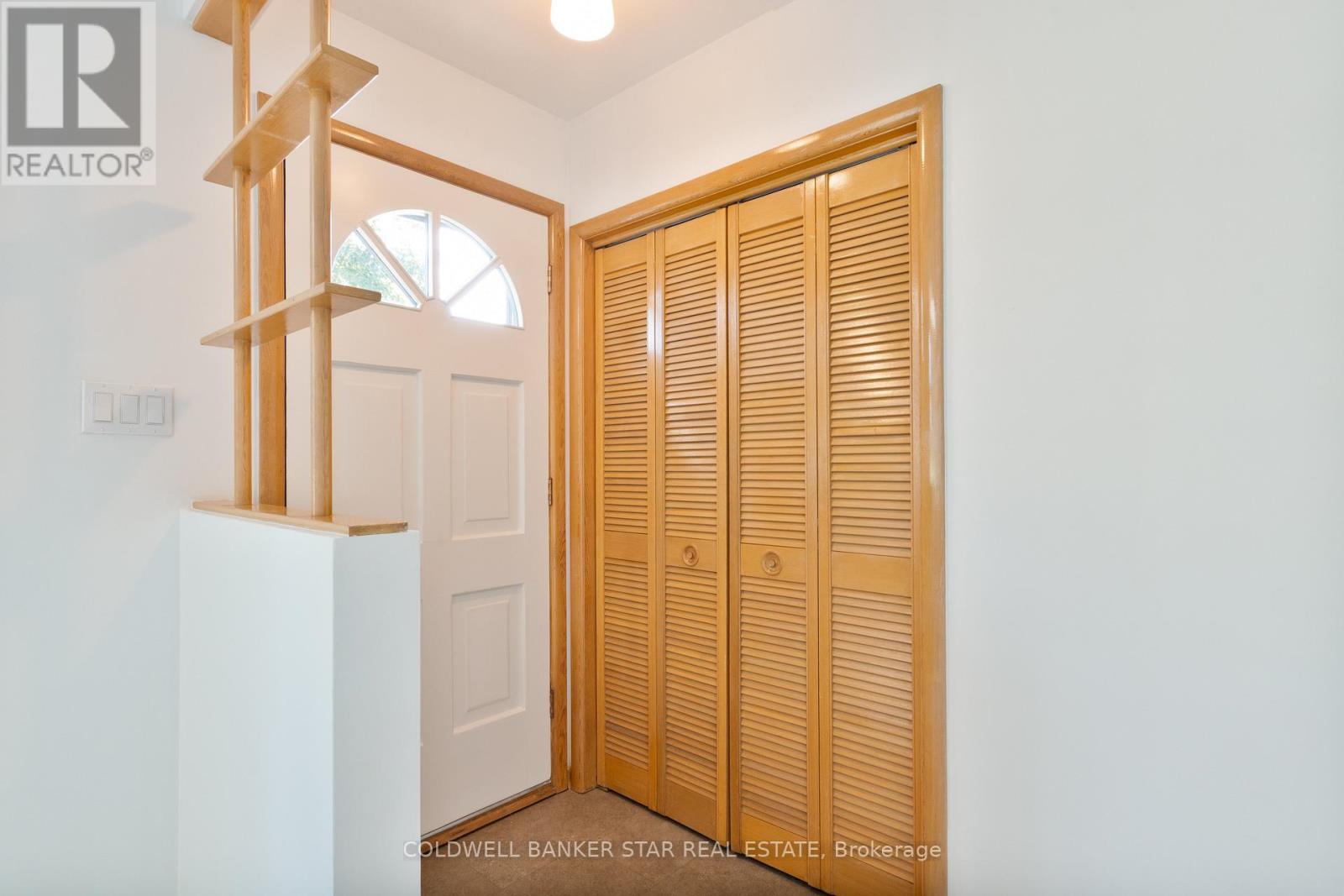 6361 Sunset Drive, Central Elgin, Ontario  N5R 3S8 - Photo 6 - X12390484