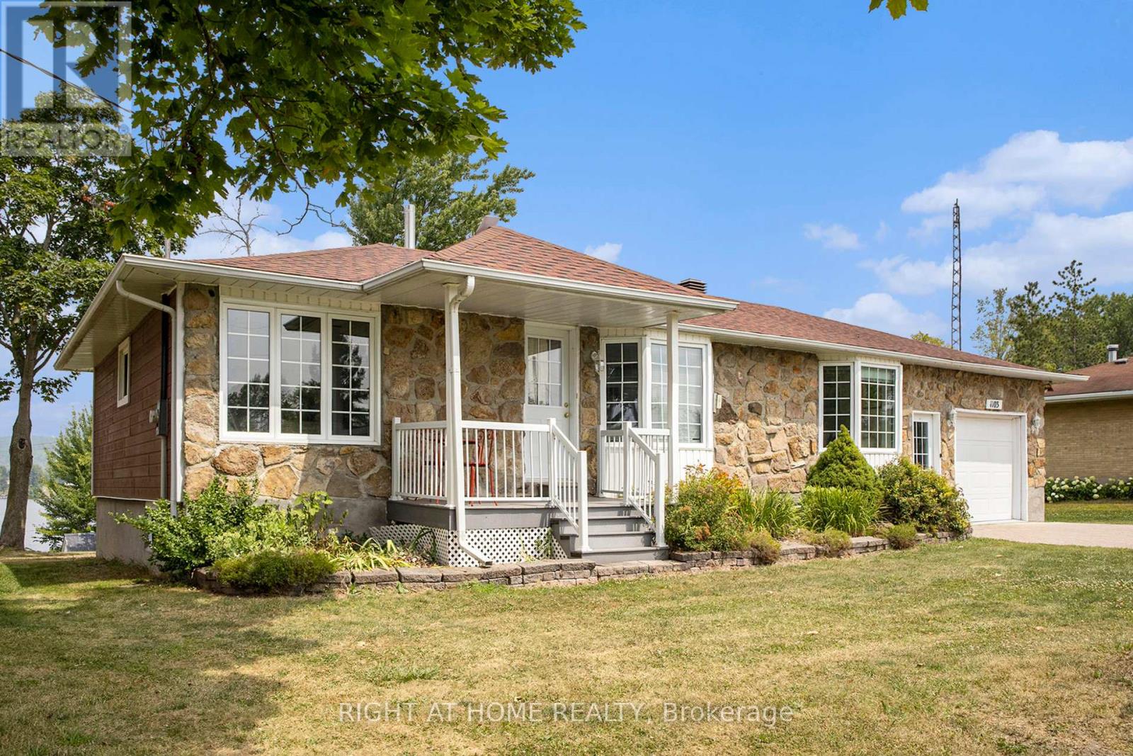 1103 Conc 1 Alfred Road, Alfred And Plantagenet, Ontario  K0B 1J0 - Photo 2 - X12390463