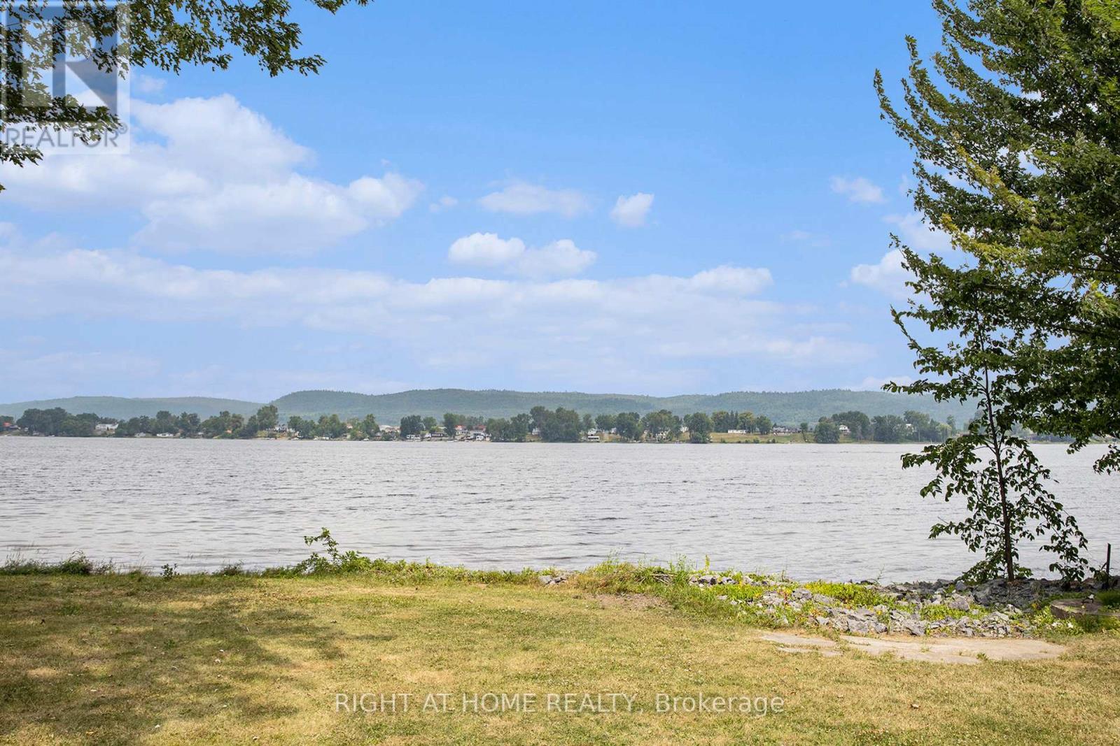 1103 Conc 1 Alfred Road, Alfred And Plantagenet, Ontario  K0B 1J0 - Photo 30 - X12390463