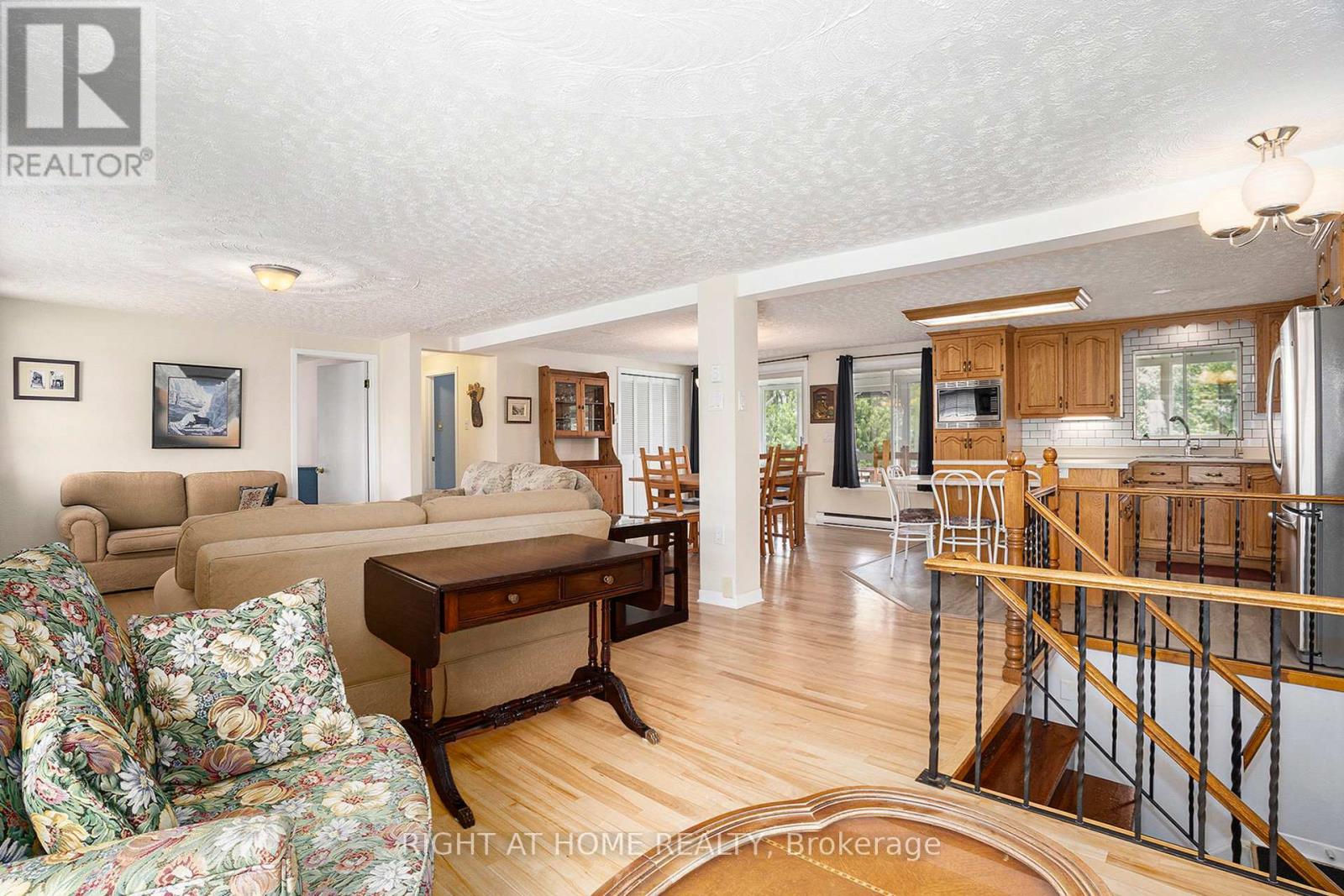 1103 Conc 1 Alfred Road, Alfred And Plantagenet, Ontario  K0B 1J0 - Photo 4 - X12390463